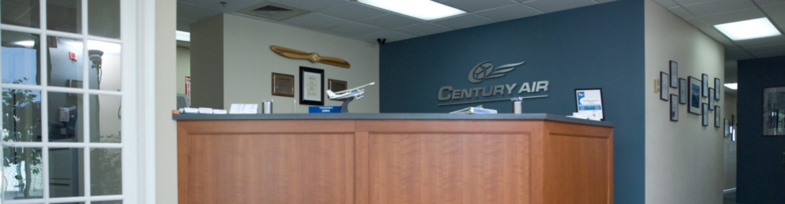 Front desk at Century Air flight training school in Fairfield, NJ near NYC